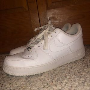 Nike Air Force 1